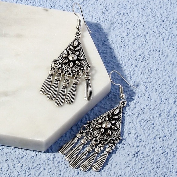 Any 2/$20! Silver Antiqued Boho Statement Earrings - Picture 3 of 5